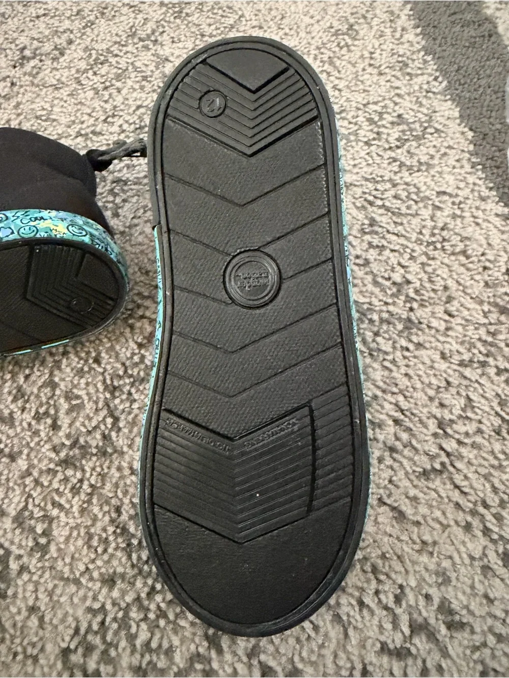 wonder nation Black High-Top Sneakers with Blue Accent Sole Size 12